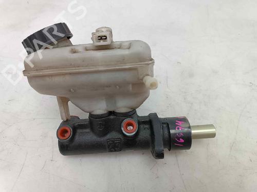 Used Brake master cylinder MERCEDES-BENZ VITO Van (W638) 108 CDI 2.2 (638.094) (82 hp) 17919676