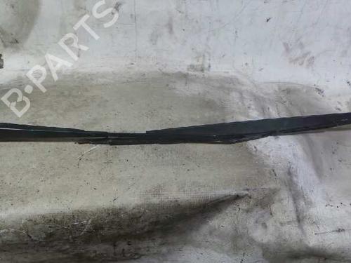 Used Front windshield wiper arm PEUGEOT 307 (3A/C) 2.0 HDi 90 (90 hp) 12613882