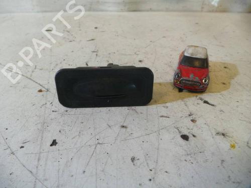 Used Tailgate handle RENAULT SCÉNIC II (JM0/1_) [2003-2010]  12623170