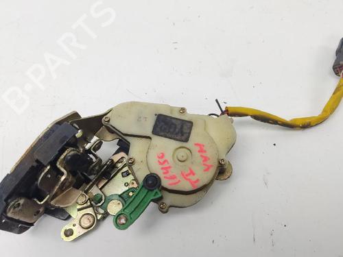 Used Rear left lock KIA SORENTO I (JC) 2.5 CRDi 4WD (140 hp) 15772215