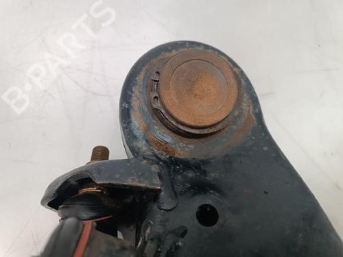 Right front suspension arm NISSAN NAVARA NP300 (D40) 2.5 dCi 4WD | BP19922098M13 