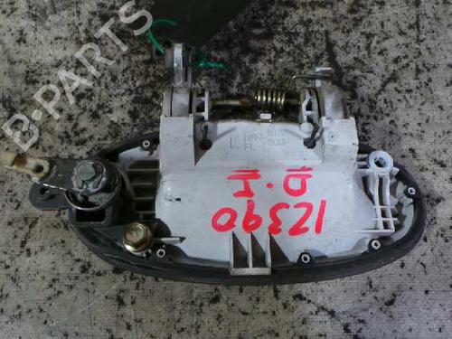 Front left exterior door handle HYUNDAI LANTRA II (J-2)  | BP12611957C128 