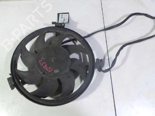 Used Radiator fan AUDI A6 C5 Avant (4B5) 2.5 TDI (163 hp) 21222656
