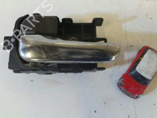 Used Front left interior door handle NISSAN X-TRAIL I (T30) 2.2 DCi FWD (114 hp) 15270946