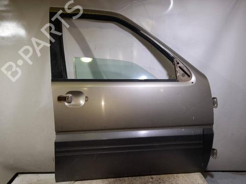 Used Right front door NISSAN TERRANO II (R20) 3.0 Di 4WD (154 hp) 12623625