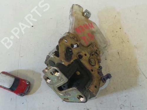 Used Rear right lock NISSAN X-TRAIL I (T30) 2.2 DCi FWD (114 hp) 12619074