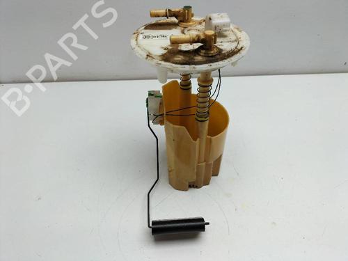 Used Fuel pump RENAULT CLIO III Hatchback Van (SB_, SR_) 1.5 dCi (86 hp) 12627510