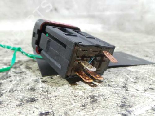 Warning switch OPEL ZAFIRA A MPV (T98) 2.0 DI 16V (F75) | BP15269827I22 