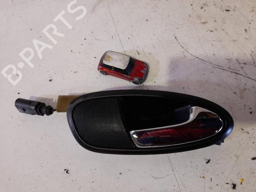 Used Front right interior door handle SEAT LEON (1P1) 1.9 TDI (105 hp) 12623413