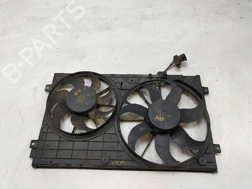 Used Radiator fan SEAT LEON (1P1) 2.0 TDI (170 hp) 12629953