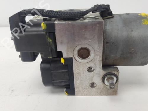 ABS pump KIA SORENTO I (JC) 2.5 CRDi 4WD | BP15821161M43 