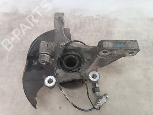 Used Left front steering knuckle OPEL VECTRA C (Z02) [2002-2009]  21223343