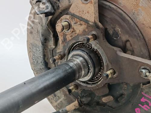 Right rear steering knuckle MITSUBISHI PAJERO SPORT I (K7_, K9_) 2.5 TD (K94W) | BP20228059M28 