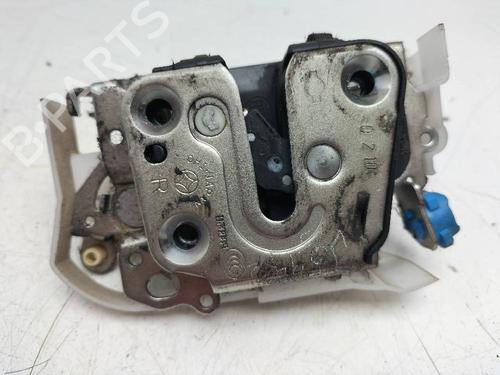 Used Front right lock NISSAN CABSTAR (F24M, F24W) 28.11 DCI, 32.11 DCI, 35.11 DCI 2.5 (F24M) (110 hp) 12630570