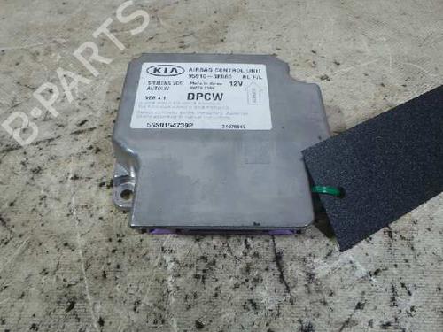 Used ECU airbags KIA SORENTO I (JC) 2.5 CRDi (170 hp) 12610461