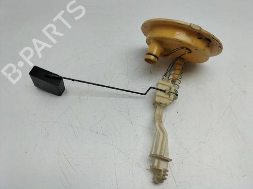 Used Fuel pump BMW 7 (E65, E66, E67) 730 d (218 hp) 12629103