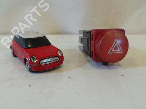 Used Warning switch CITROËN XSARA (N1) 1.9 TD (90 hp) 12616557
