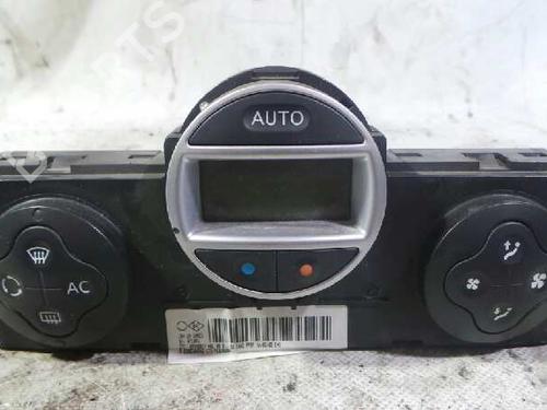 Used Climate control RENAULT SCÉNIC II (JM0/1_) [2003-2010]  12614163