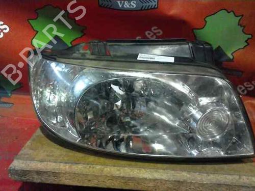 Used Right headlight HYUNDAI MATRIX (FC) [2001-2010]  12631597
