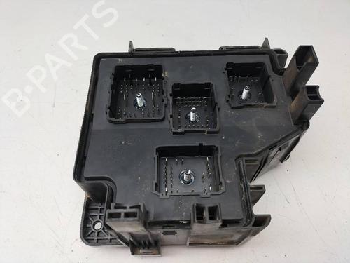 Fuse box HYUNDAI SANTA FÉ II (CM) 2.2 CRDi GLS | BP15129172E1 