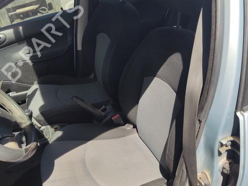 Fuse box PEUGEOT 206 SW (2E/K) 1.4 HDi | BP34201547E1  - Image 9