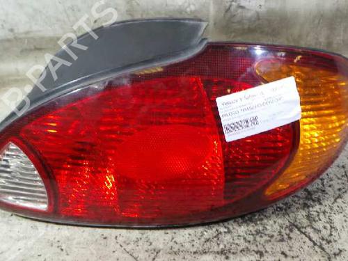 Achterlicht rechts HYUNDAI LANTRA II (J-2) [1995-2002]  12611966