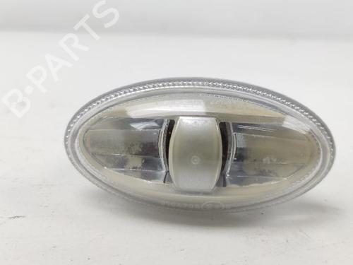 Used Right side indicator PEUGEOT 407 SW (6E_, 6D_) 2.0 HDi 135 (136 hp) 15907317