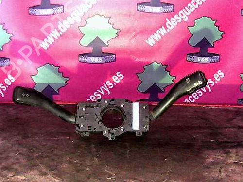 Used Steering column stalk SEAT LEON (1M1) 1.6 16 V (105 hp) 21223404