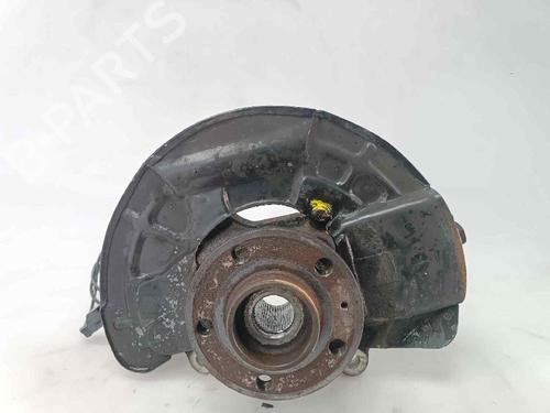 Used Left front steering knuckle VOLVO XC90 I (275) D5 AWD (185 hp) 17573488