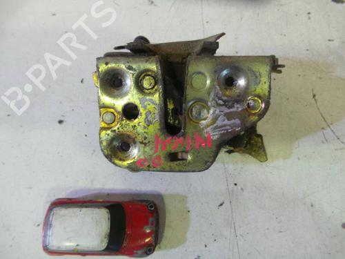 Used Front right lock NISSAN L-Serie [1995-2000]  21222727