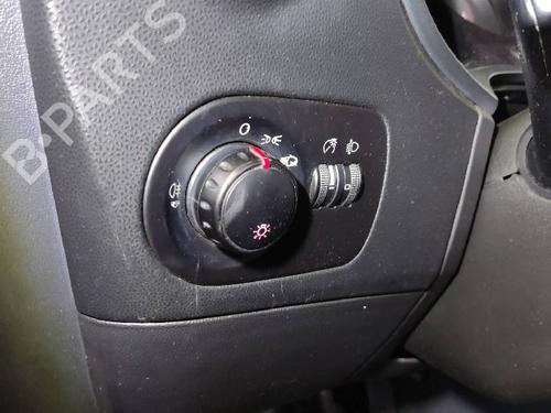 Headlight switch SEAT LEON (1P1) 1.9 TDI | BP12627408I24 