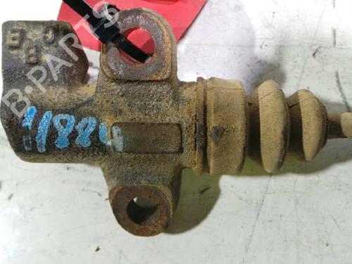 Used Clutch slave cylinder NISSAN NP300 PICKUP (D22) 2.5 dCi 4x4 (133 hp) 14241613
