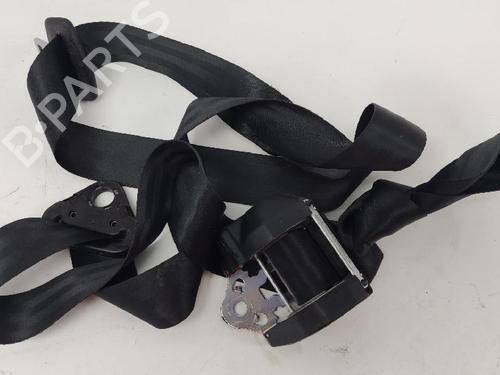 Used Rear left seatbelt NISSAN MICRA III (K12) 1.2 16V (80 hp) 15225601