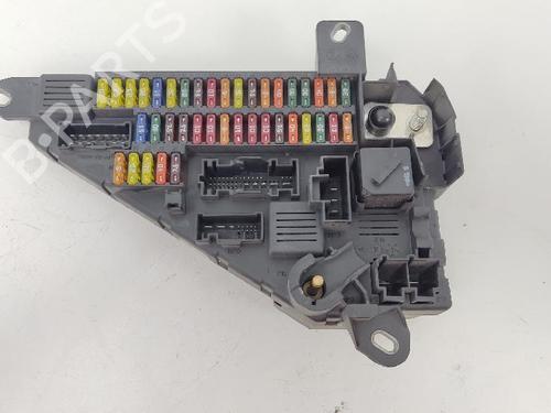 Fuse box BMW 5 (E60) 525 i xDrive | BP15689870E1 