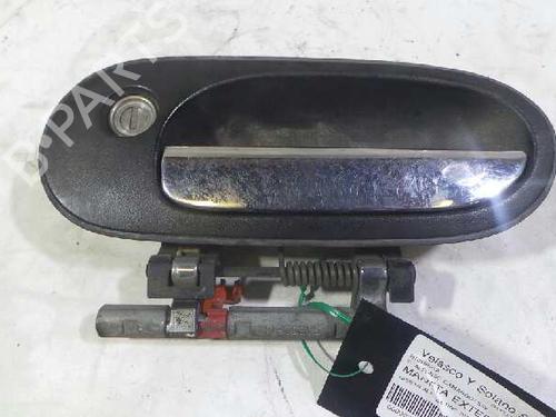 Used Front left exterior door handle NISSAN ALMERA TINO (V10) 2.0 (136 hp) 12611746