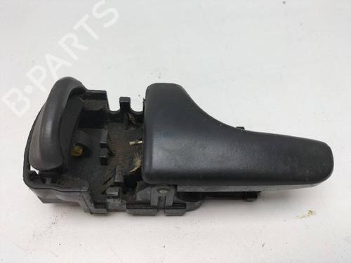 Used Front left interior door handle NISSAN TERRANO II (R20) 2.7 TDi 4WD (125 hp) 15271304