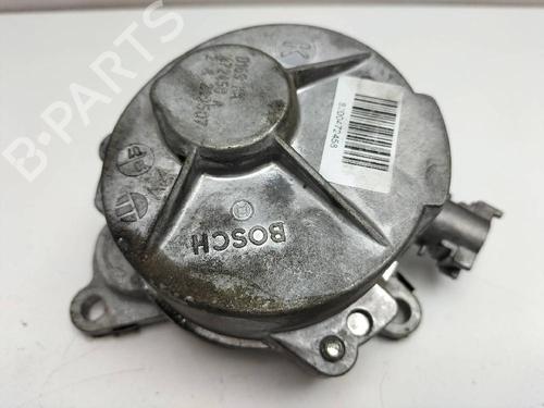 Used Vacuum pump NISSAN X-TRAIL II (T31) 2.0 dCi 4x4 (150 hp) 12616747