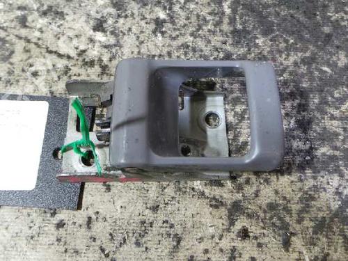 Used Front left interior door handle NISSAN CABSTAR E (TL_, VL_) [1992-2006]  18332031