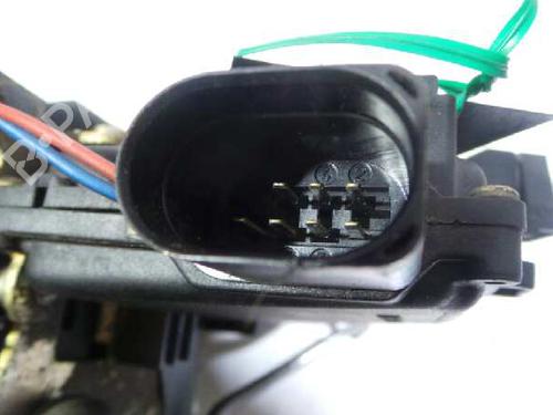 Rear left lock AUDI A6 C5 (4B2) 2.8 quattro | BP12614794C100 