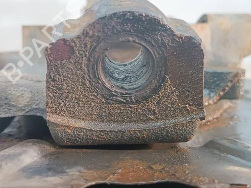 Right front steering knuckle LAND ROVER FREELANDER I (L314) 1.8 16V 4x4 | BP21549494M26