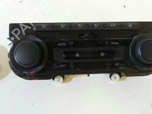 Used Climate control SEAT LEON (1P1) 1.6 TDI (105 hp) 12617885