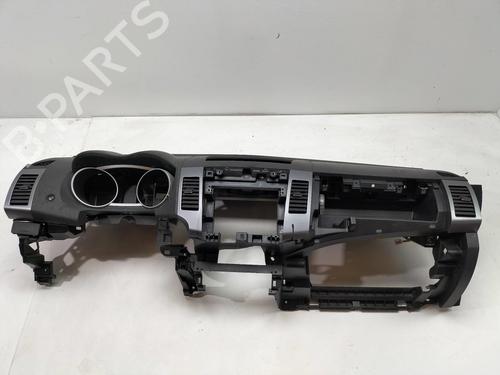 Used Dashboard PEUGEOT 4007 (VU_, VV_) 2.2 HDi (156 hp) 12628790