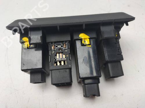 Switch HYUNDAI SANTA FÉ II (CM) 2.2 CRDi GLS | BP15128907I30 