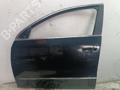 Used Left front door VW PASSAT B6 (3C2) 1.6 (102 hp) 26163095