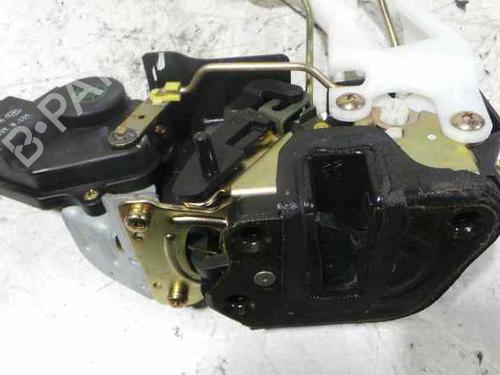 Used Rear right lock HYUNDAI SANTA FÉ I (SM) 2.0 CRDi (113 hp) 12607624