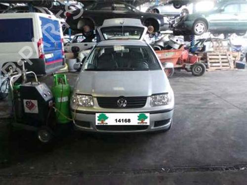 Left front indicator VW POLO (6N2) | BP12618631C32