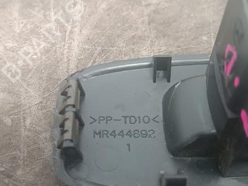 Right rear window switch MITSUBISHI PAJERO III (V7_W, V6_W) 3.2 Di-D (V68W) | BP24494453I28 