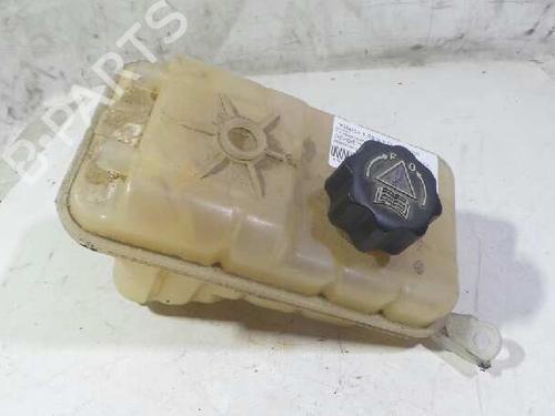 Used Expansion tank PEUGEOT 407 (6D_) 2.0 HDi 135 (6DRHRH, 6DRHRE, 6DRHRG, 6DRHRJ) (136 hp) 12632318