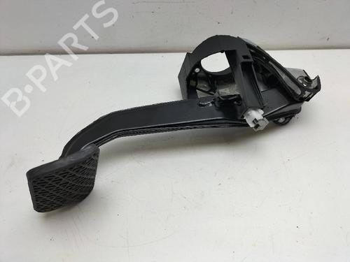 Used Break pedal MERCEDES-BENZ C-CLASS (W204) C 250 CDI (204.003) (204 hp) 12629072