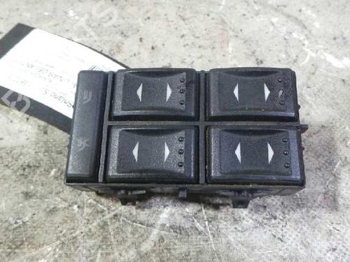 Used Left front window switch FORD MONDEO III (B5Y) [2000-2007]  12613658
